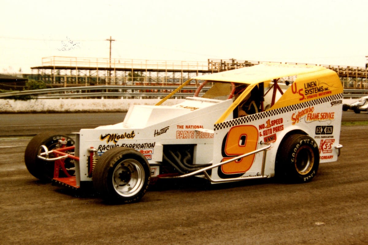 1985-10 Syracuse Bob McCreadie PAUL ARCH PHOTO (3)a